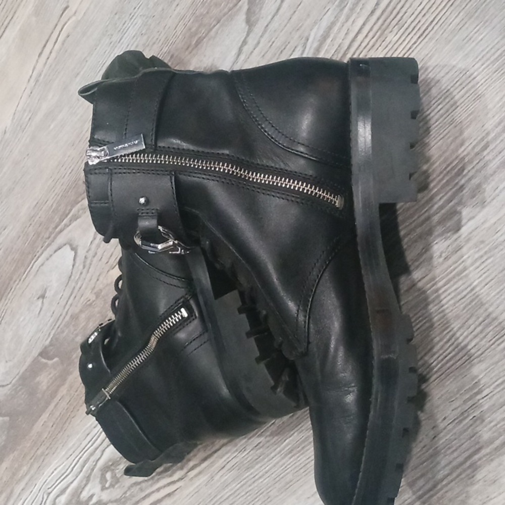 Michael Kors Women's Black Leather Ankle Boots Lace Up Moto Combat Size 8.5 - Picture 11 of 16